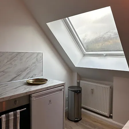 Bel Sous Comble Avec Cinema